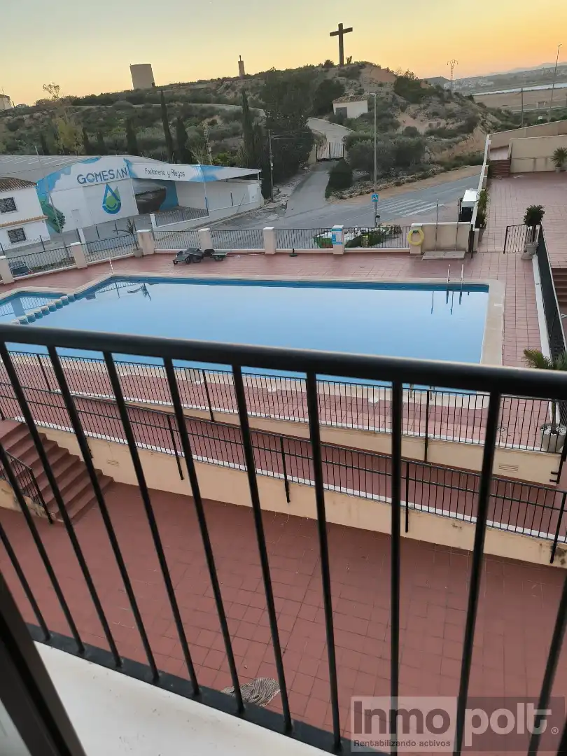 Piscina de Piso de alquiler en Murcia