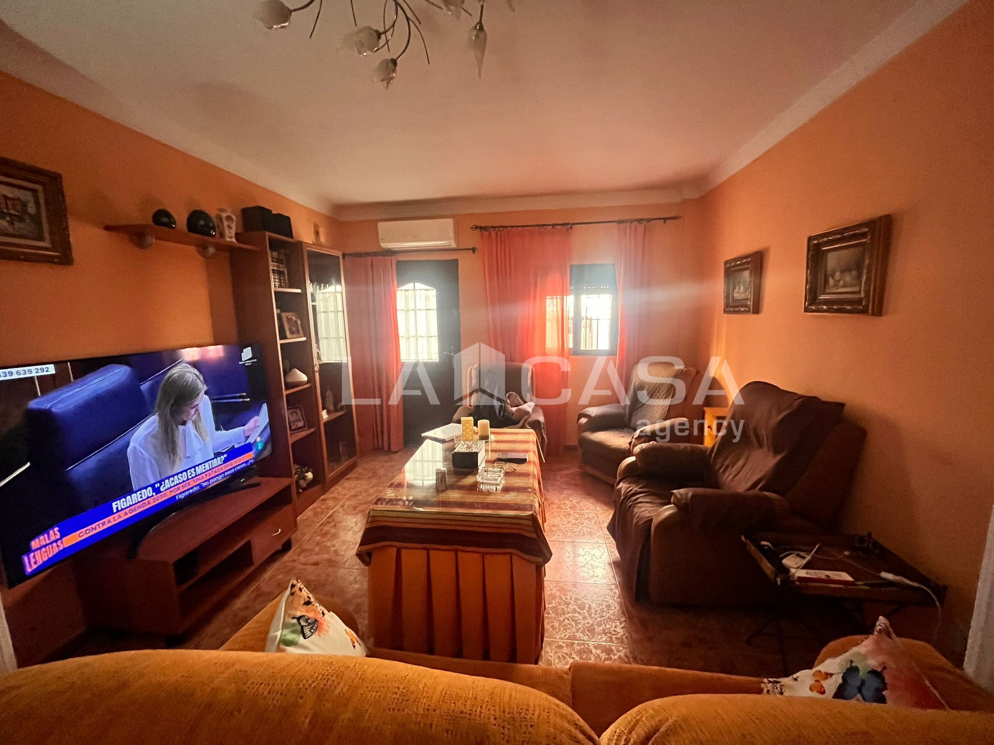 Living room of House or chalet for sale in Algeciras  with Terrace