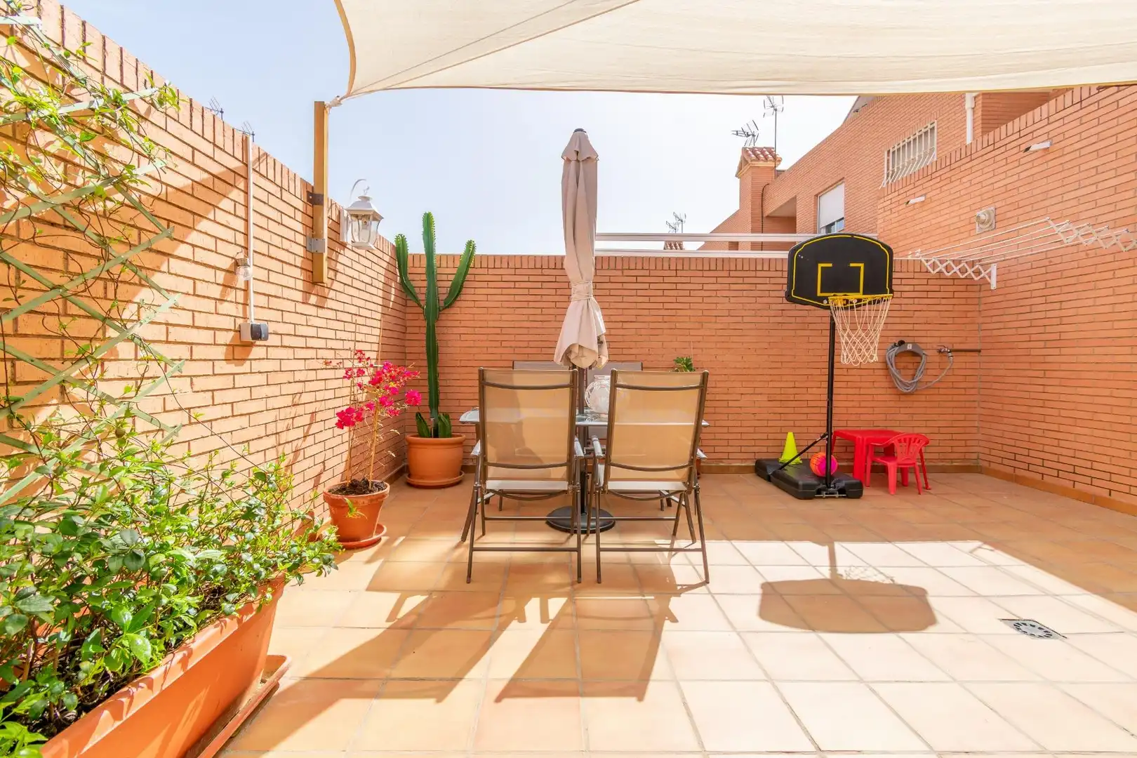 Terraza de Casa adosada en venta en Almería con Aire acondicionado, Calefacción y Terraza