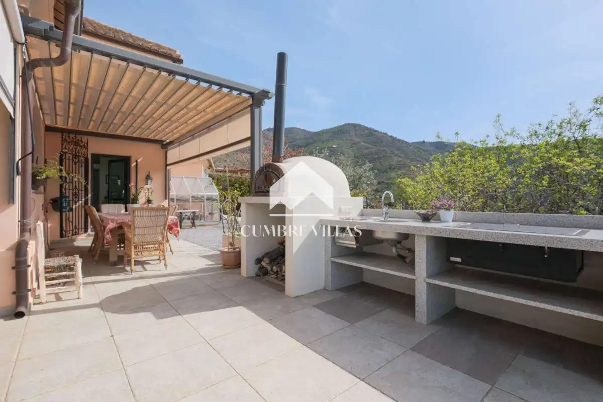 Casa rústica amb jardí en venda a Ítrabo, imagen 30