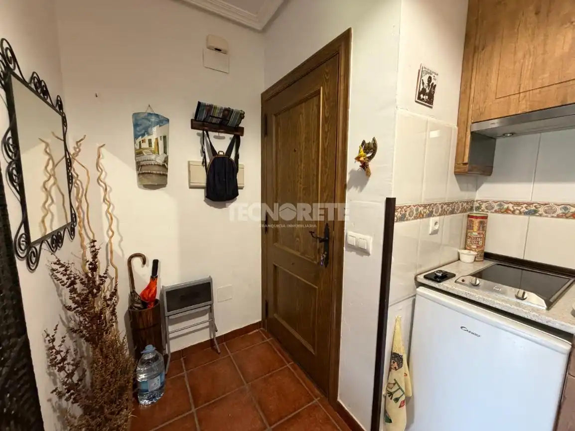 Kitchen of Flat for sale in Sotillo de las Palomas  with Air Conditioner, Heating and Storage room