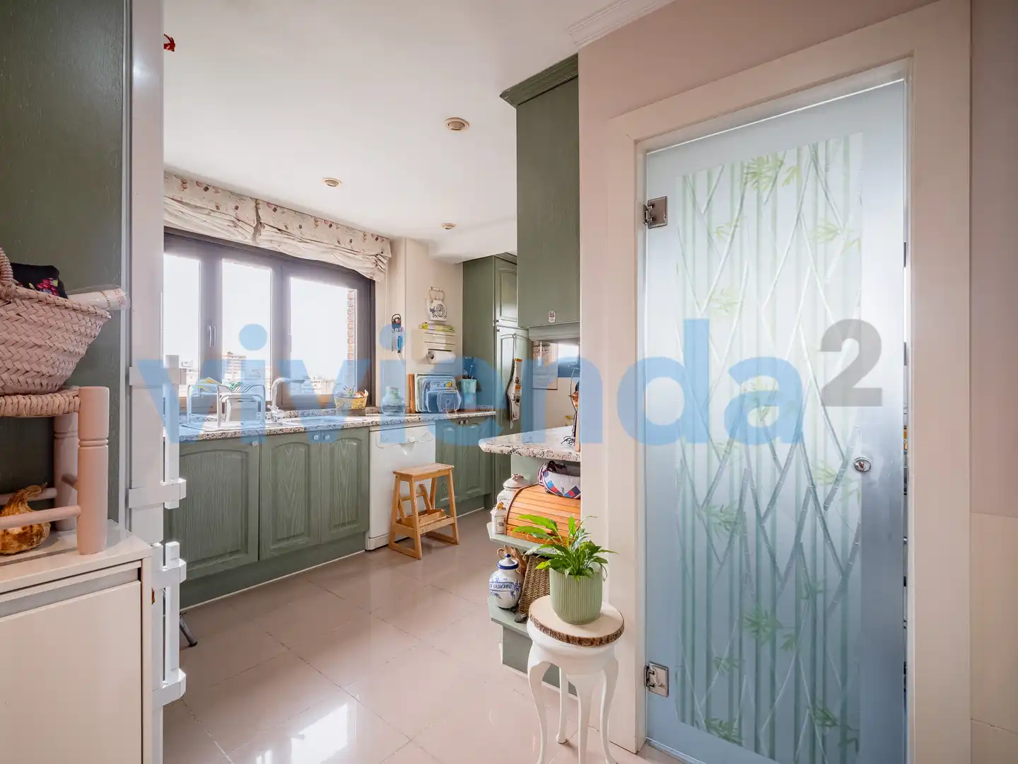Kitchen of Flat for sale in Madrid  with Air Conditioner, Heating and Terrace