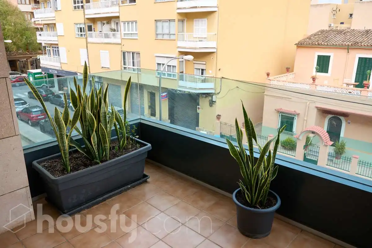 Terrasse von Wohnung zum Verkauf in  Palma de Mallorca mit Klimaanlage, Heizung und Privatgarten