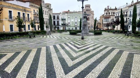 Foto 2 de Piso en venta en Plaza Cervantes, Casco Antiguo, Badajoz Capital