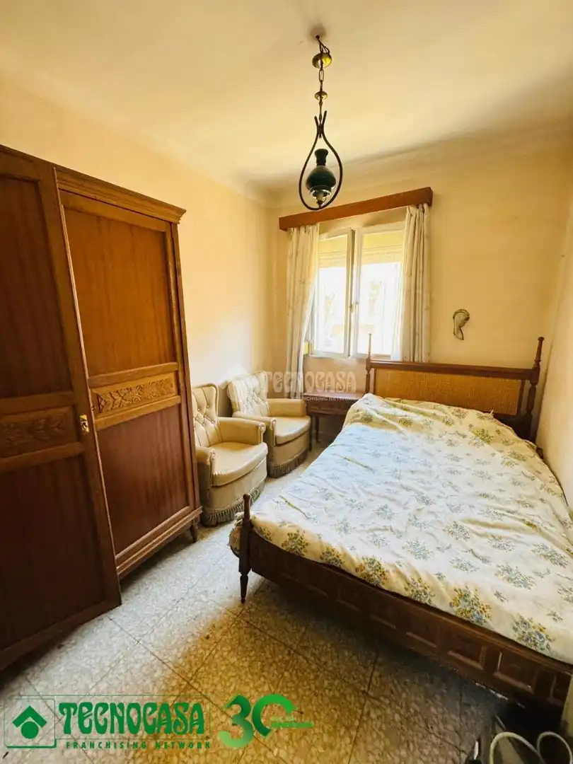 Bedroom of Flat for sale in Toledo  with Balcony