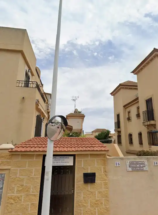 Bungalow avec terrasse à vendre à Calle Tomas Valcarcel 16