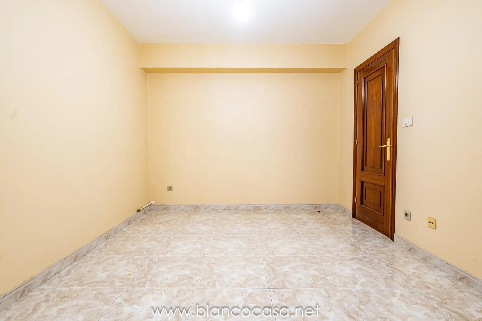 Piso en venta en Carballo