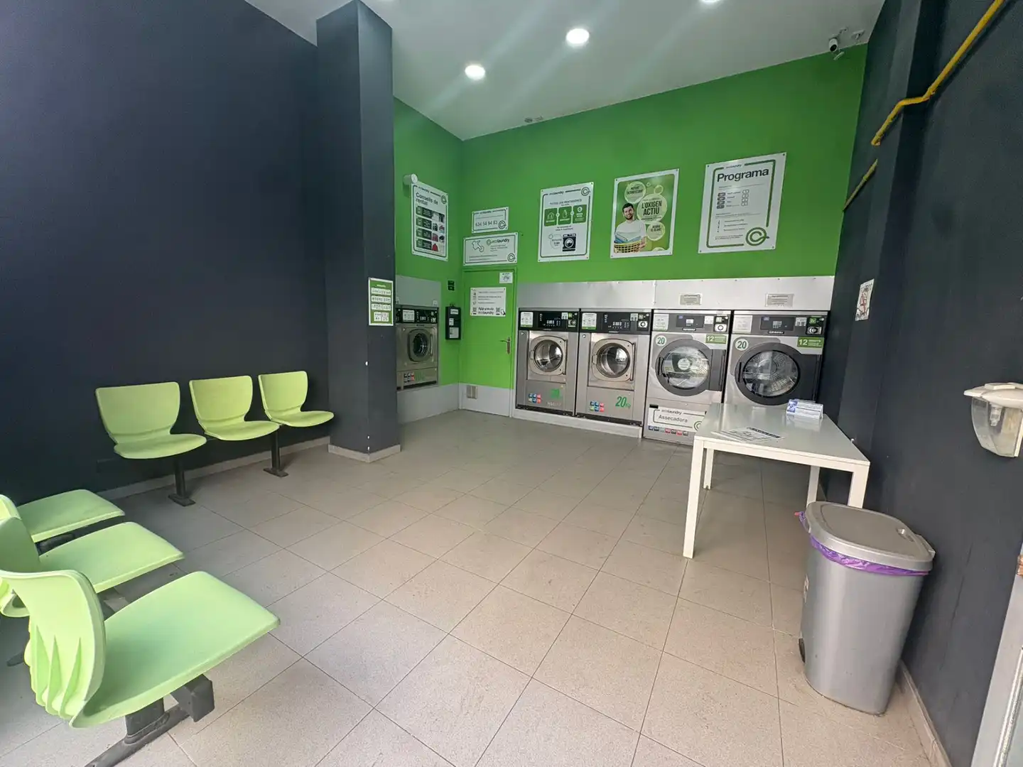 Commercial properties for sale in Carrer del Farell, Hostafrancs