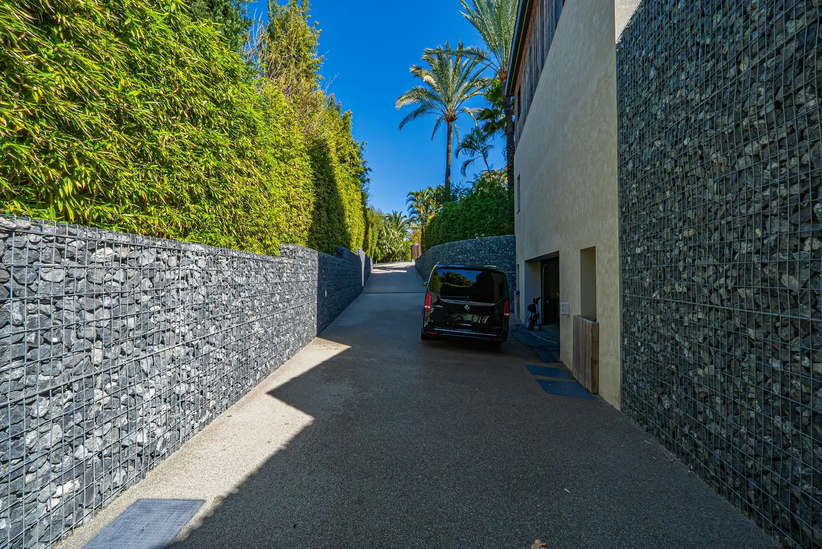 Exterior view of Houses for sale in Marbella  with Air Conditioner, Private garden and Terrace