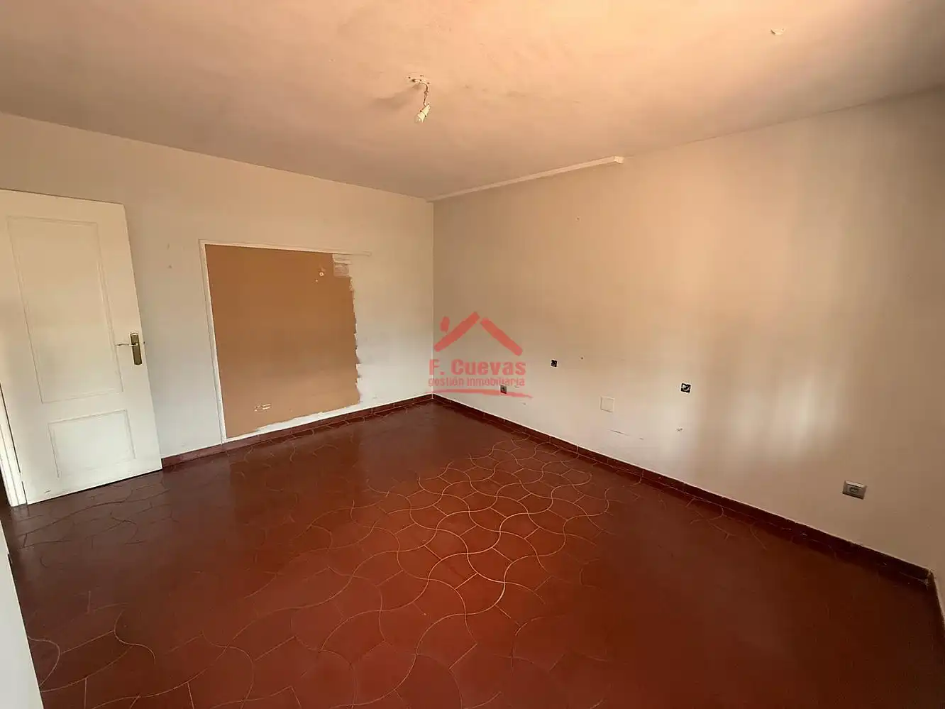 Attic for sale in Vélez-Málaga  with Terrace and Oven