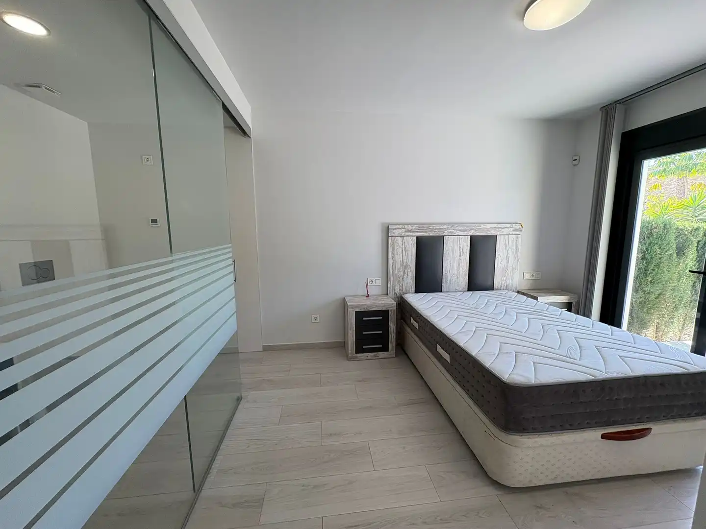 Planta baja en venta en Los Almendros