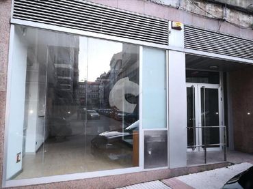 Business premises for sale in Os Mallos