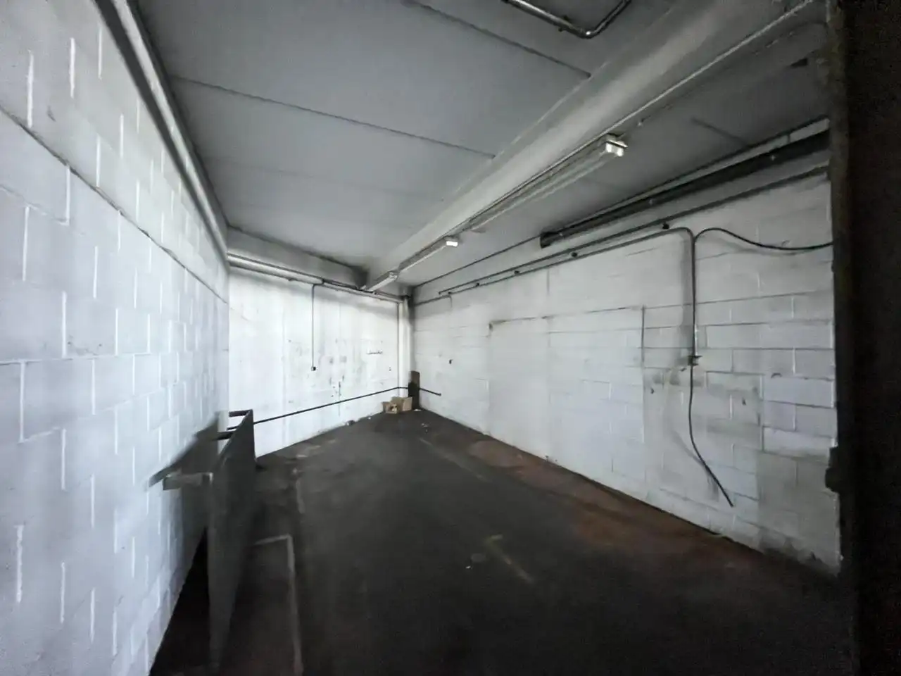 Nave industrial en venta en Manlleu con Alarma