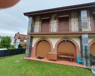 Vista exterior de Casa o xalet en venda en Ruesga amb Balcó