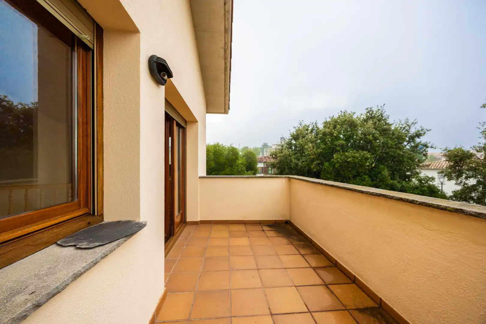Terrassa de Casa o xalet en venda en L'Esquirol amb Calefacció, Jardí privat i Terrassa