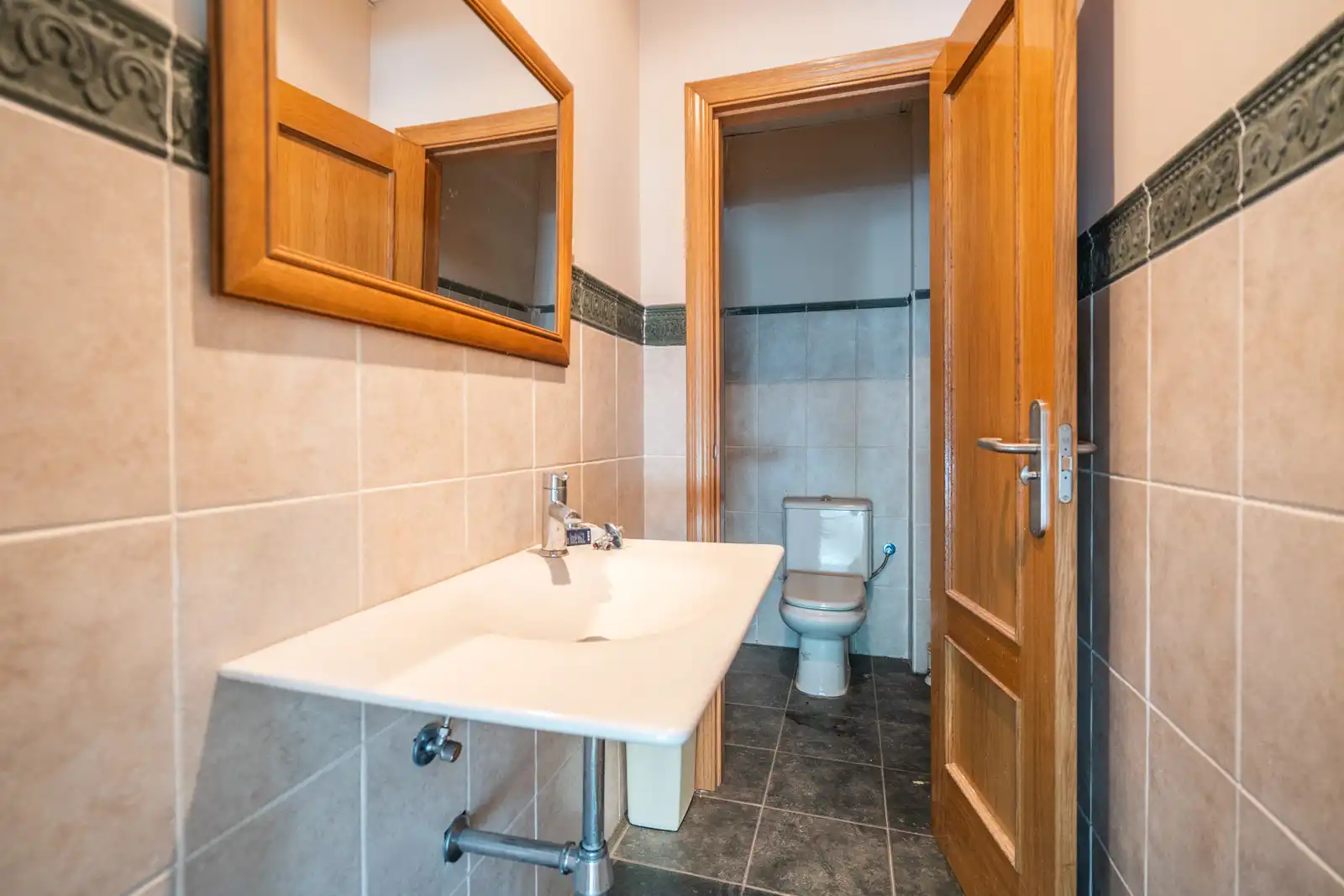 Bathroom of Industrial buildings for sale in Colmenar Viejo  with Heating
