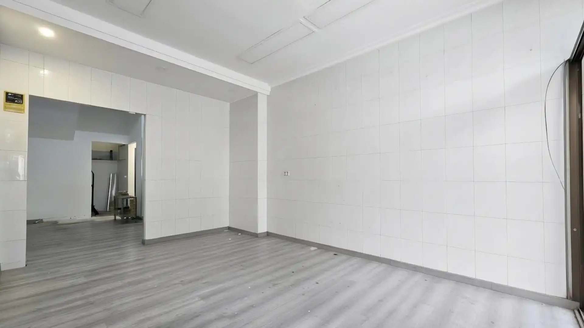 Premises for sale in  Madrid Capital