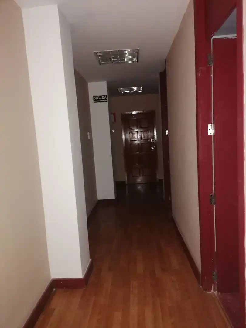 Office space with lift to rent in Calle de Alarcos, imagen 10