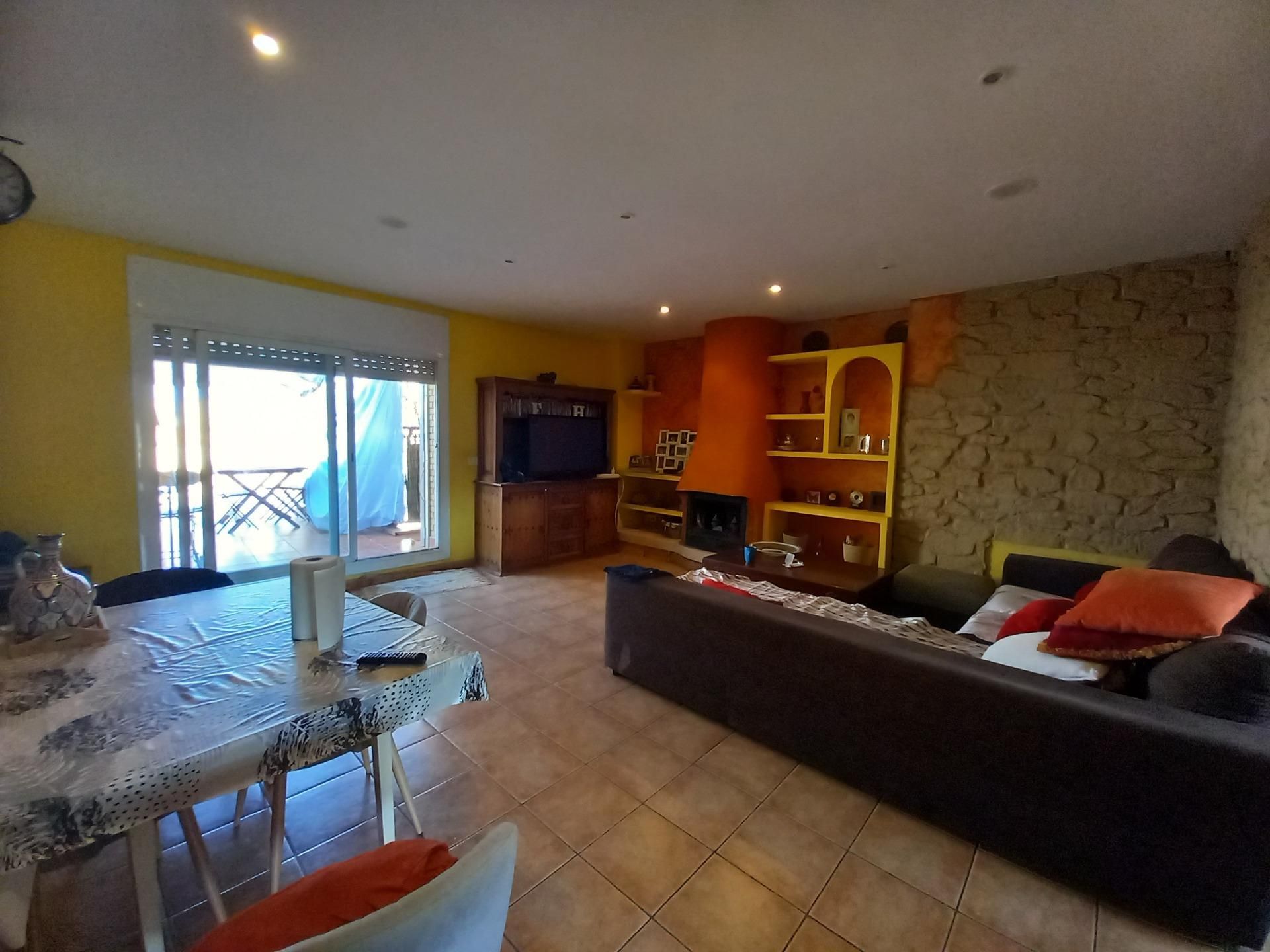 Sala d'estar de Dúplex en venda en Mataró amb Calefacció i Terrassa