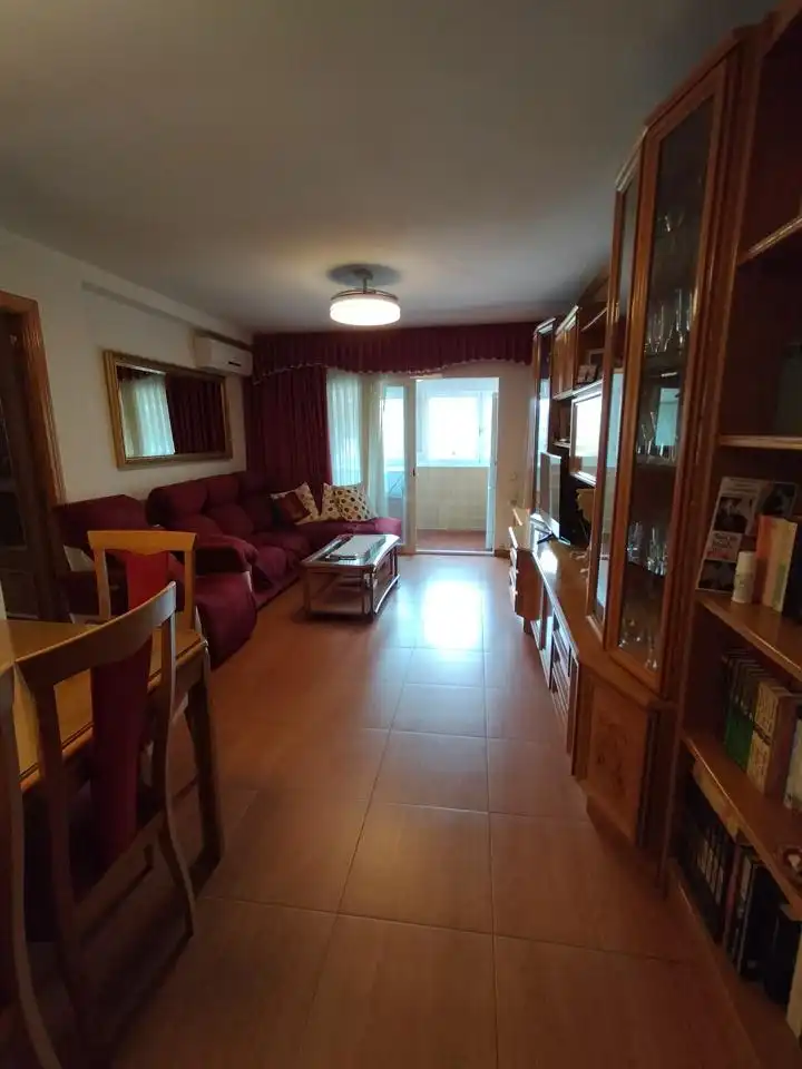 Piso en venta en Florencia, Veredillas