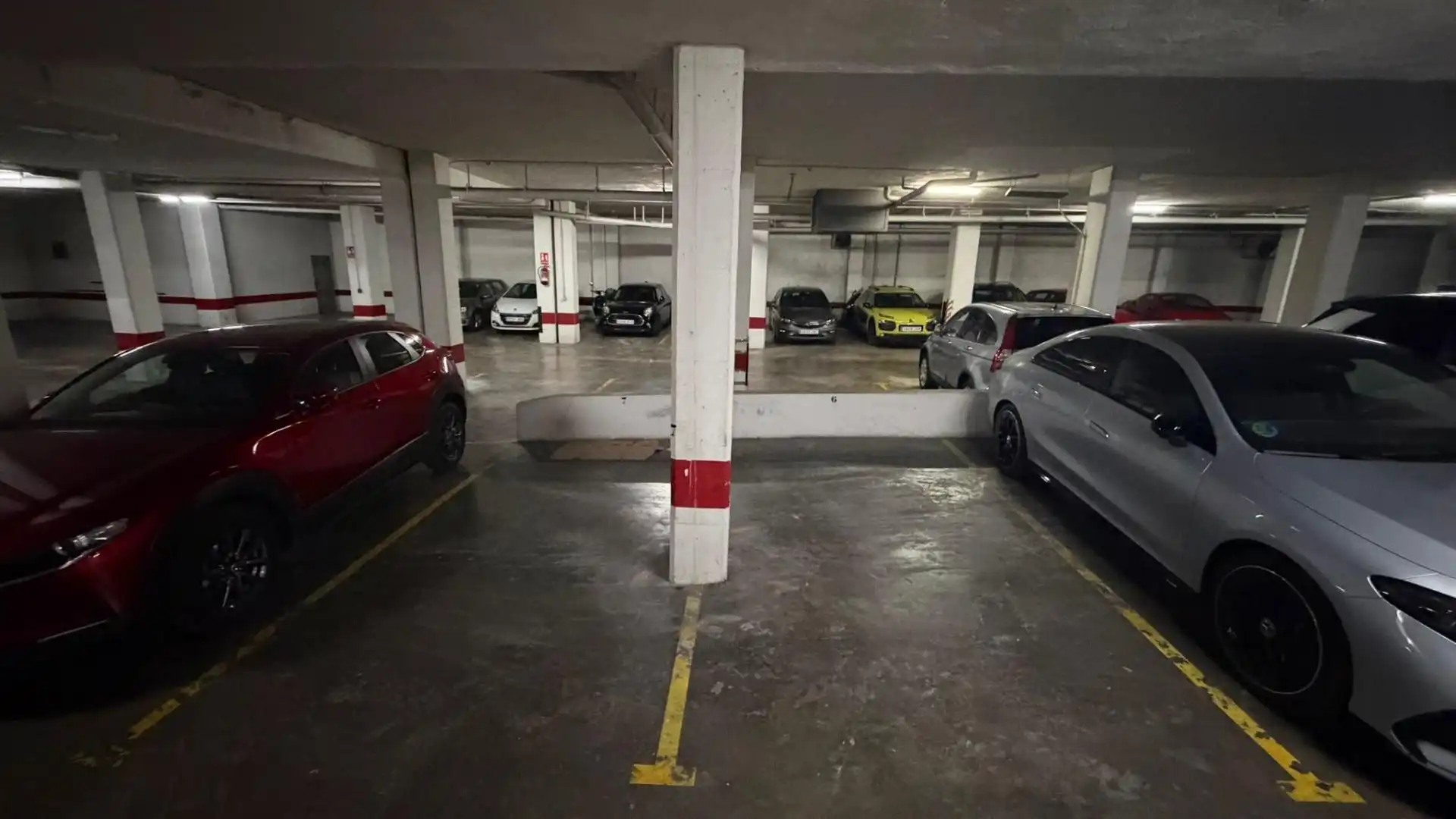 Aparcament de Dúplex en venda en Castellón de la Plana / Castelló de la Plana amb Aire condicionat, Parquet i Terrassa