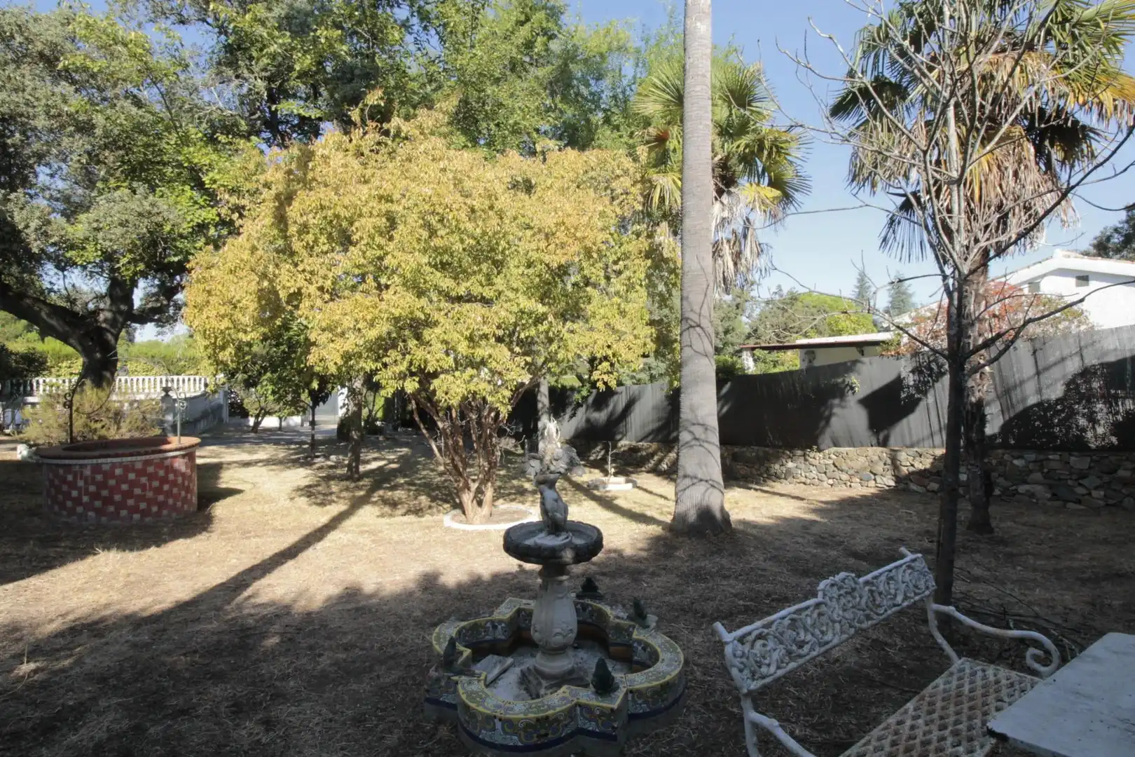 Jardín de Casa o chalet en venta en El Castillo de las Guardas con Jardín privado, Trastero y Piscina