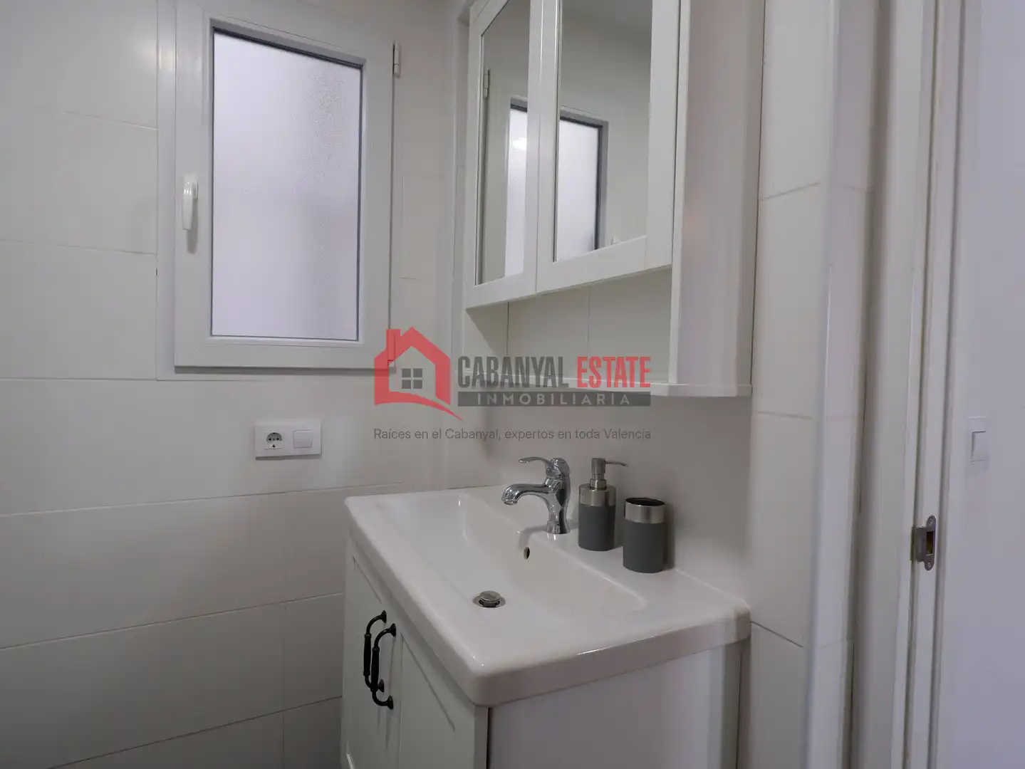 Piso con terraza en alquiler en Poblats Marítims, imagen 17