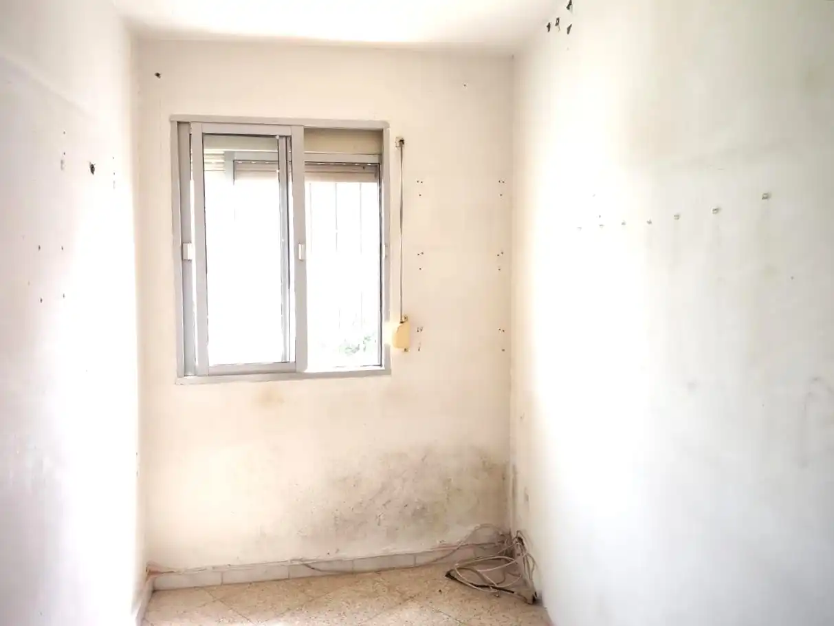 Habitación de Piso en venta en Sevilla con Aire acondicionado y Balcón