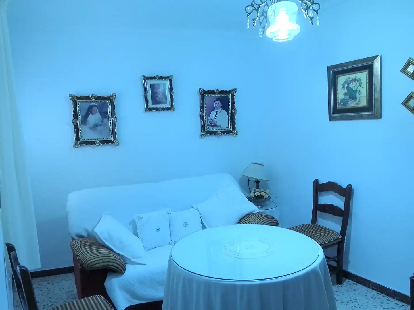 Living room of Houses for sale in Ubrique  with Terrace, Furnished and Oven
