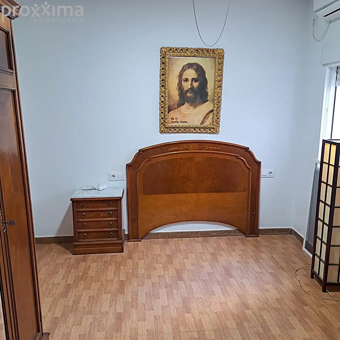 Bedroom of Houses for sale in Alcalá de Guadaira