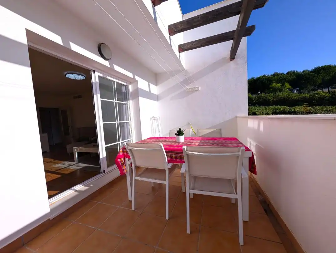 Terrassa de Apartament de lloguer en La Alcaidesa amb Aire condicionat, Calefacció i Jardí privat