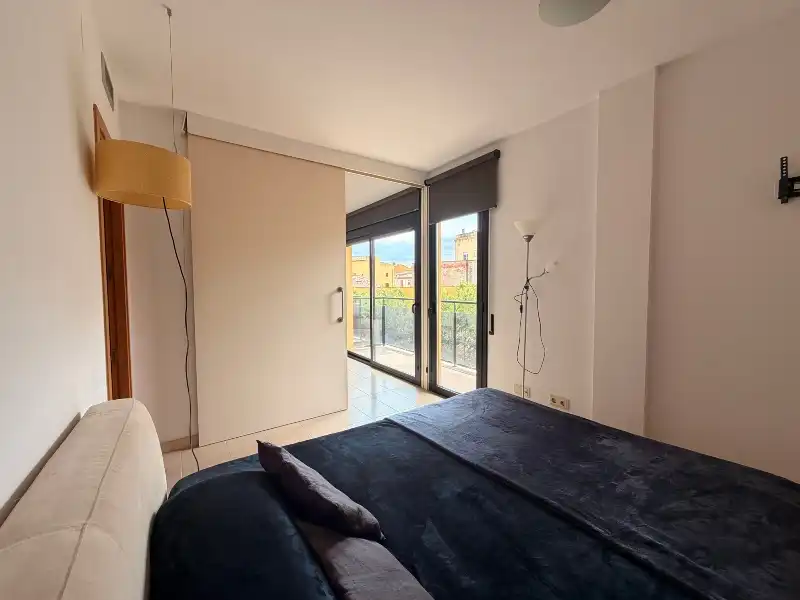 Habitación de Piso en venta en La Bisbal d'Empordà con Aire acondicionado, Calefacción y Parquet