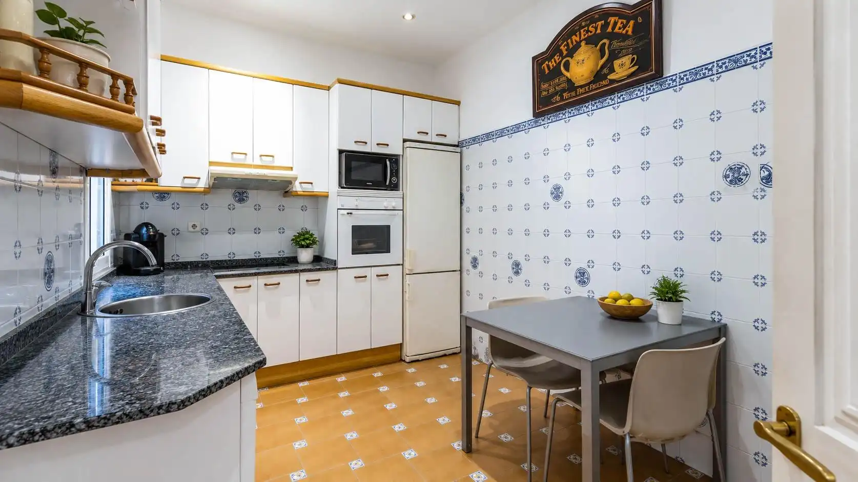 Appartamento con terrazza in vendita a Carrer TRAVESSERA DE GRACIA, imagen 13