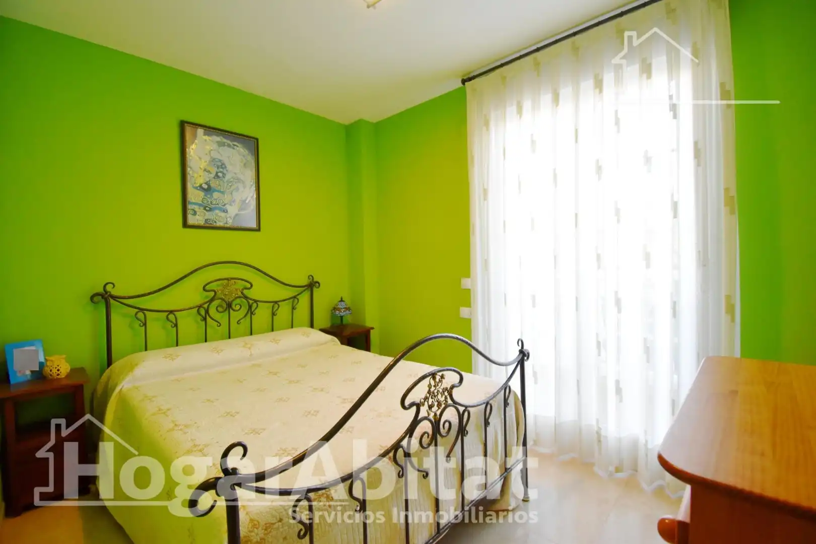 Schlafzimmer von Einfamilien-Reihenhaus zum Verkauf in Cullera mit Heizung, Terrasse und Abstellraum