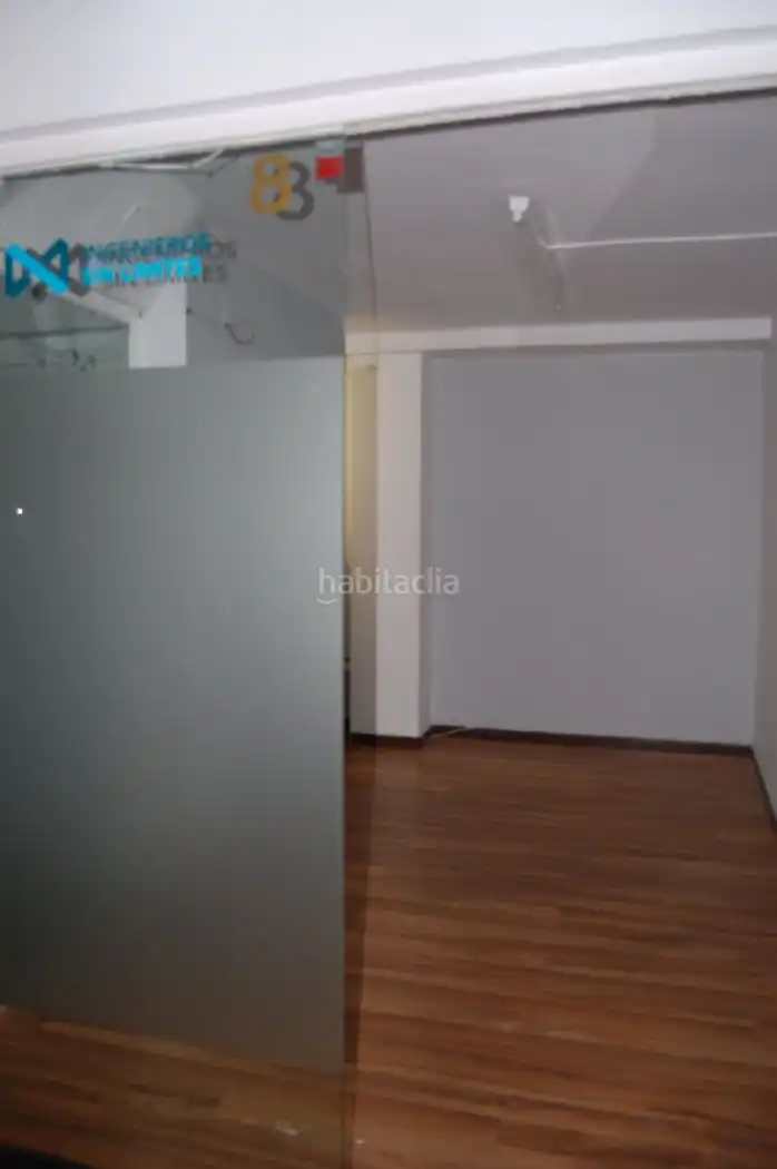 Büro zum Verkauf in Passeig del Comte d'Ègara 6, imagen 2