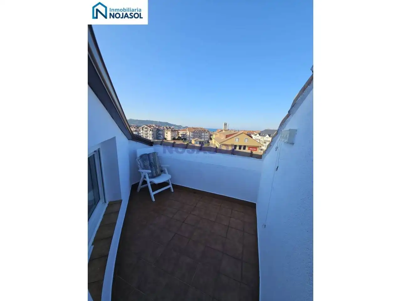 Terrassa de Apartament en venda en Noja amb Calefacció, Terrassa i Moblat