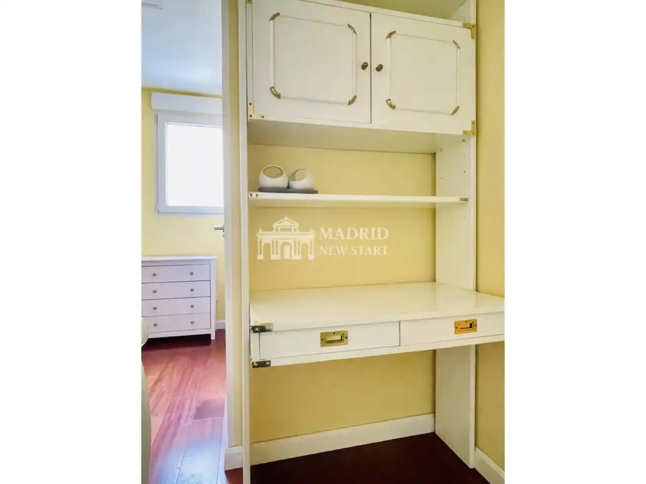 Schlafzimmer von Wohnung zur Miete in Madrid mit Klimaanlage, Heizung und Parkett