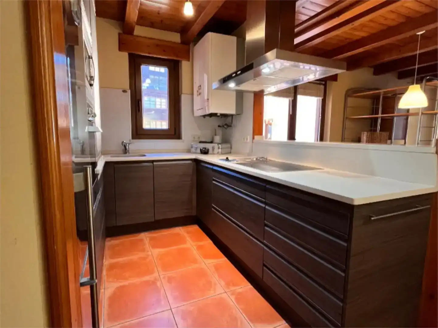 Cocina de Piso de alquiler en Naut Aran con Parquet, Trastero y Amueblado