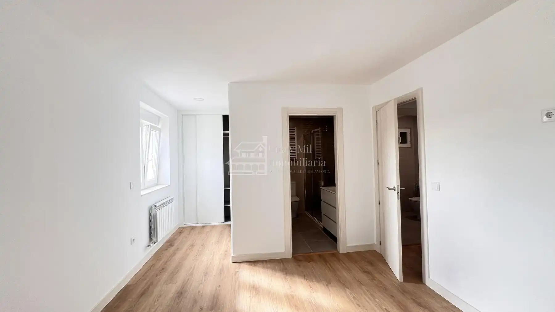 Schlafzimmer von Wohnung zur Miete in Salamanca mit Heizung, Terrasse und Balkon