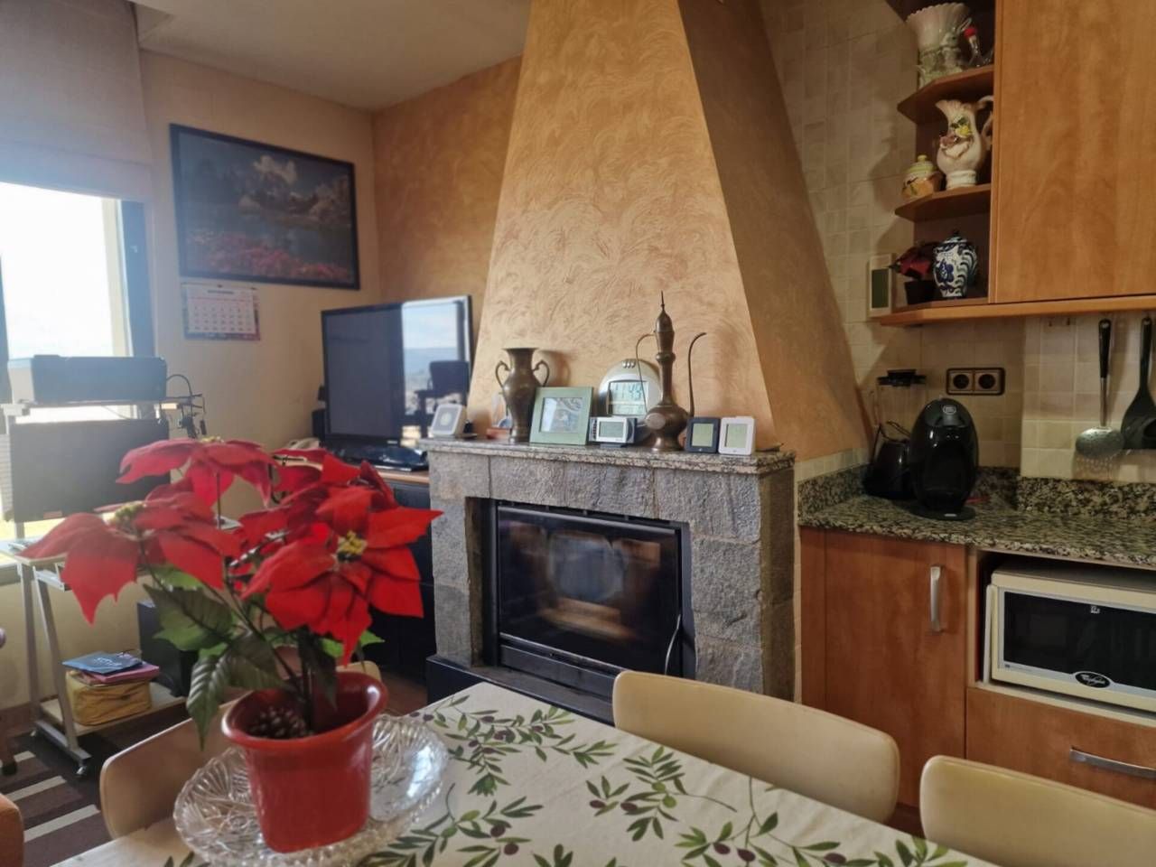 Sala d'estar de Casa o xalet en venda en Manresa amb Aire condicionat, Calefacció i Terrassa