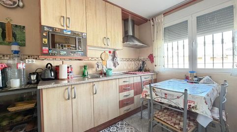 Foto 4 de Casa adosada en venta en Rielves, Toledo
