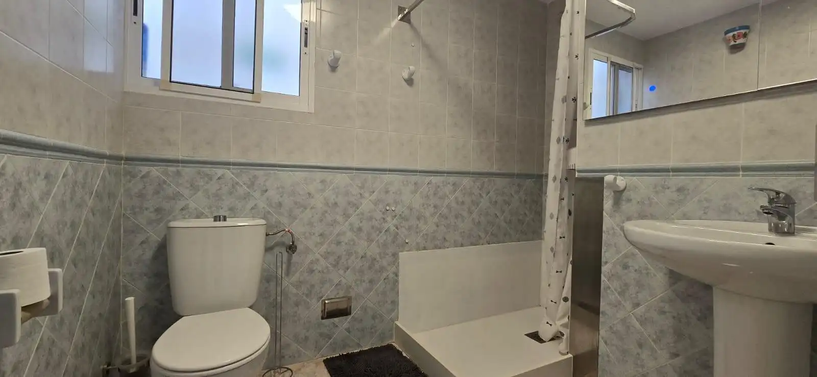 Baño de Ático en venta en Mazarrón con Aire acondicionado, Trastero y Balcón