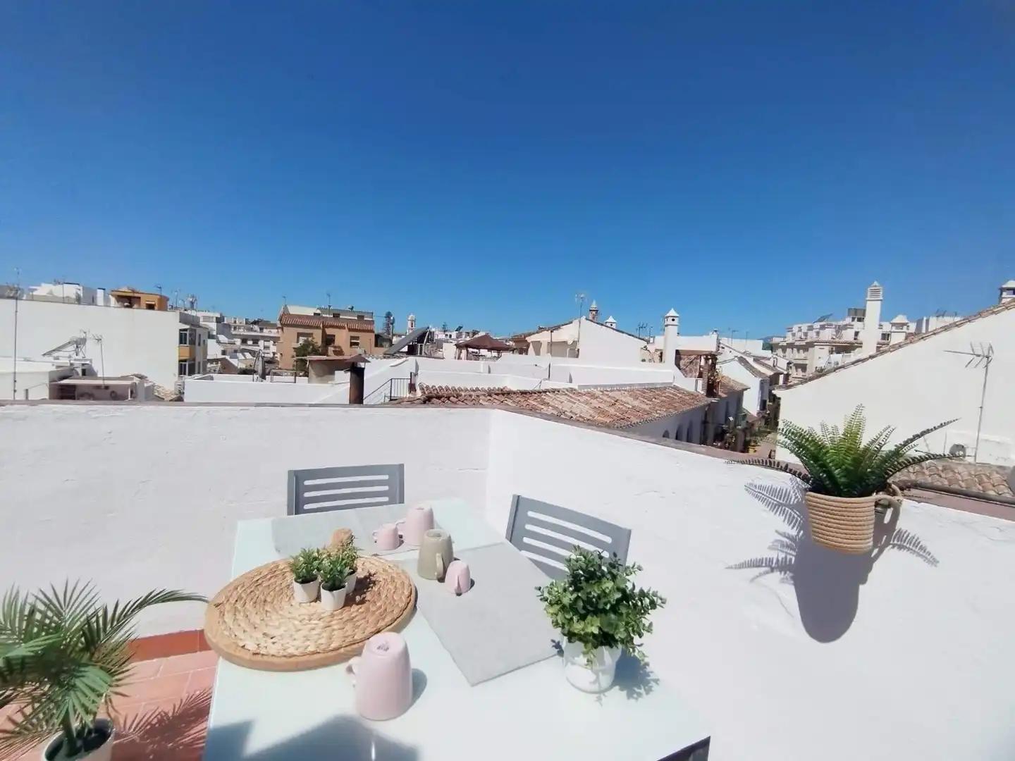 Doppelhaushälfte mit Terrasse zum Verkauf in Estepona Pueblo