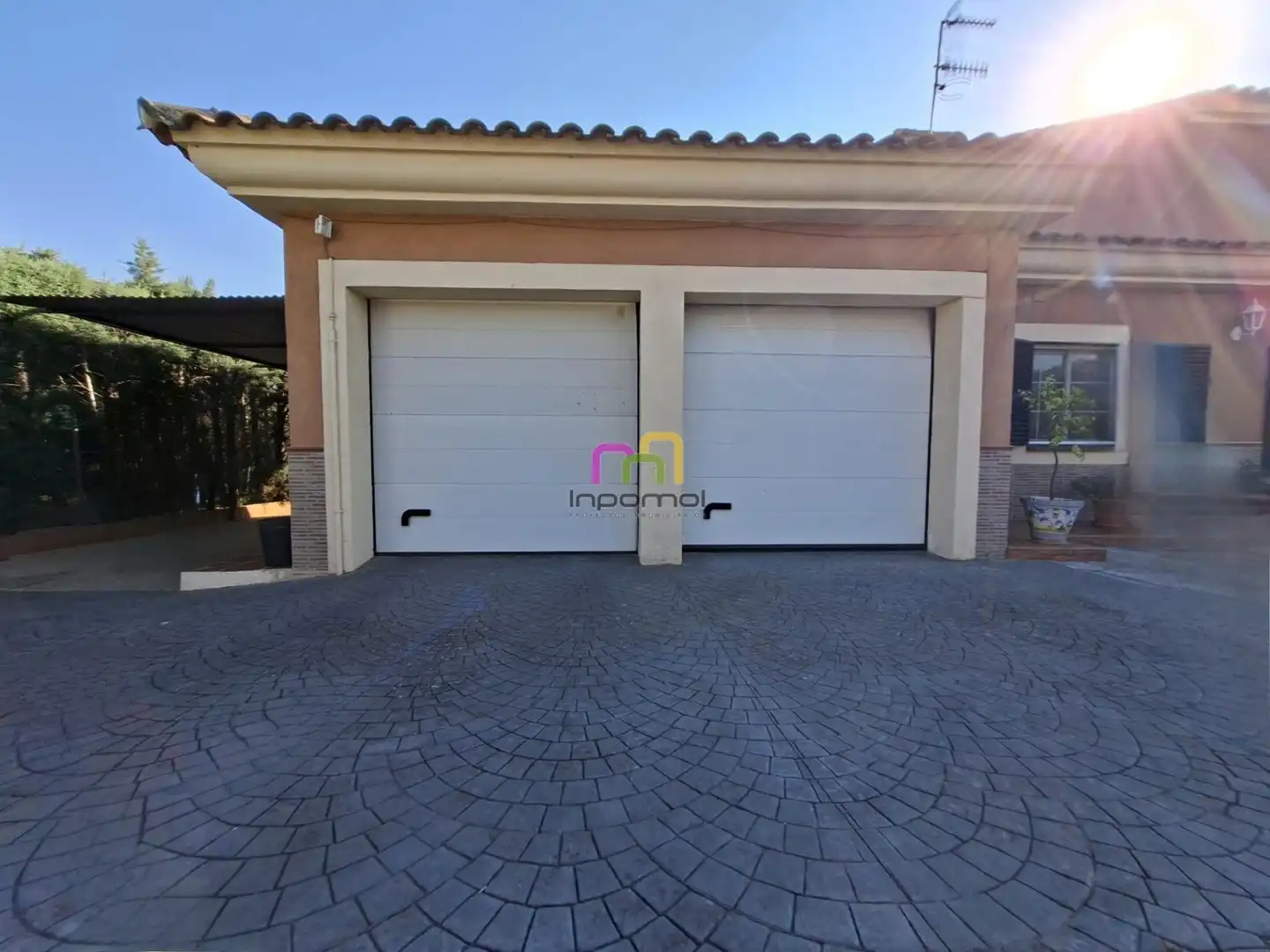 Parking de Casa o chalet en venta en Badajoz con Aire acondicionado, Calefacción y Jardín privado