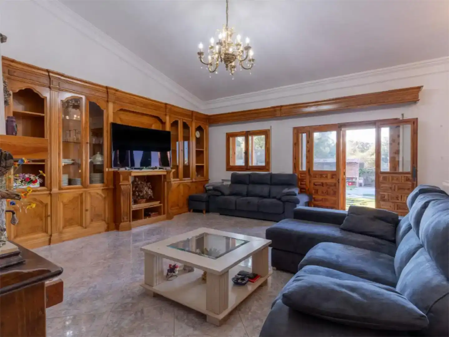 Sala de estar de Casa o chalet en venta en Tres Cantos con Piscina