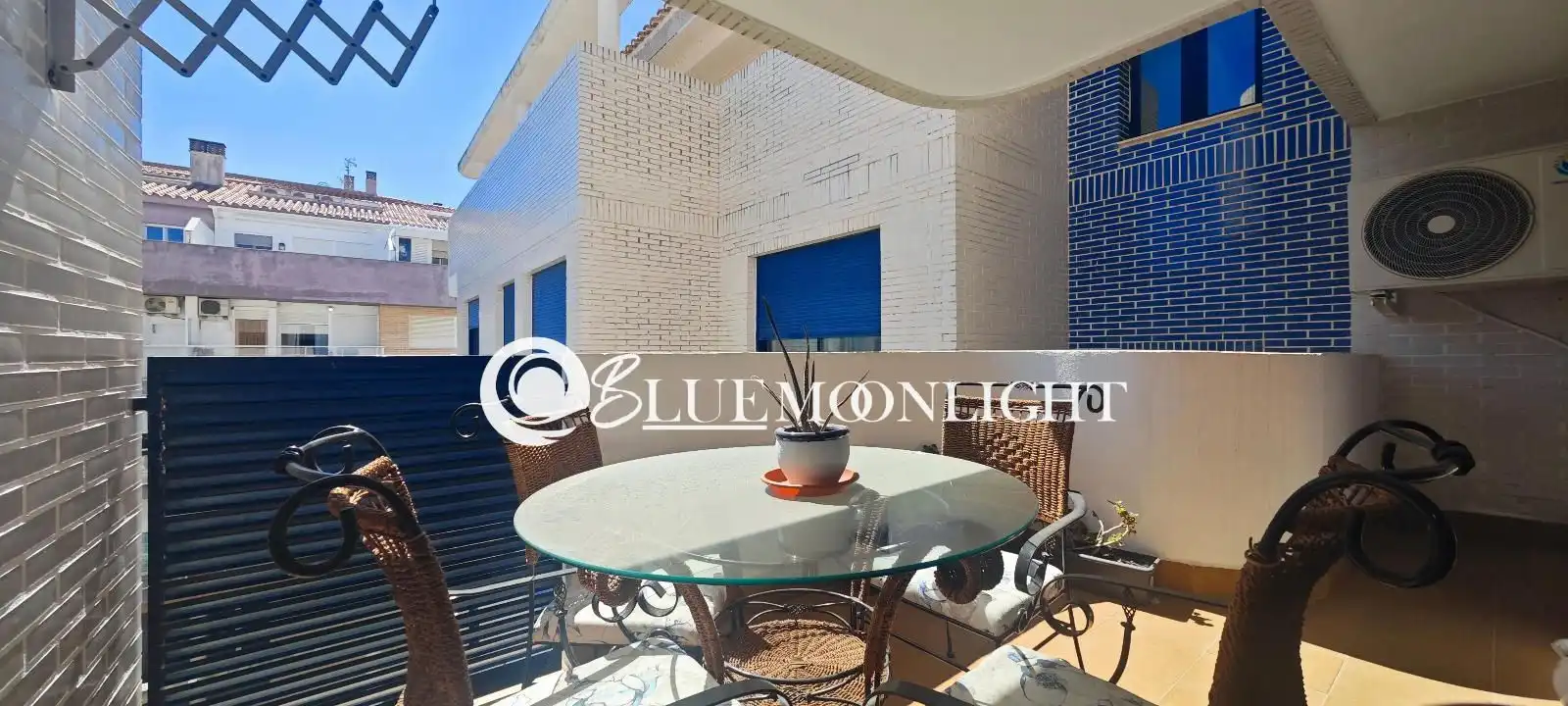 Außenansicht von Wohnung zum Verkauf in Peñíscola / Peníscola mit Klimaanlage, Heizung und Terrasse