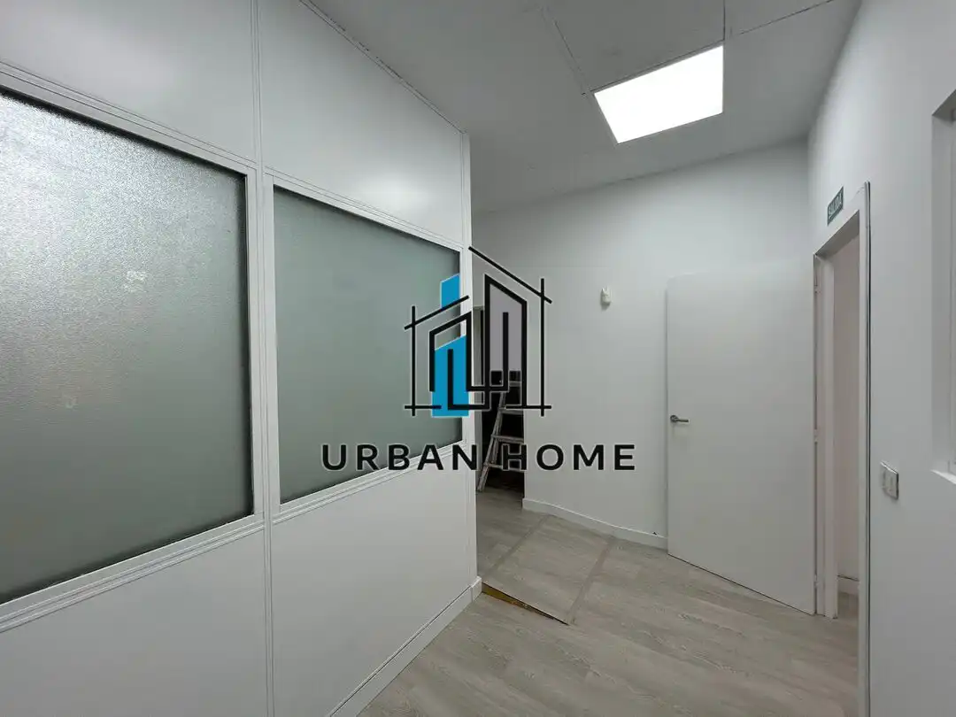 Business premises to rent in Avenida del Alcalde Miguel Castaño, imagen 7