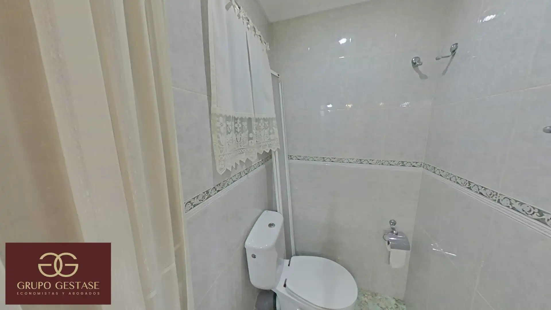 Baño de Piso en venta en Quart de Poblet, Valencia