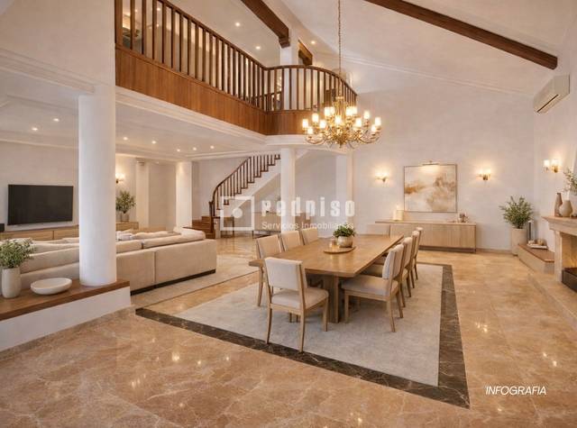 Casa-chalet en Venta en Halespensis en Pinares de San Antón