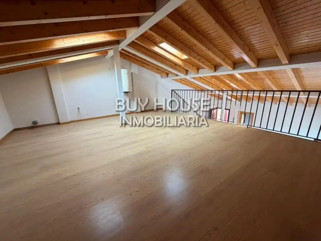 Dúplex en venta en Calle Arrabal, Villaluenga de la Sagra